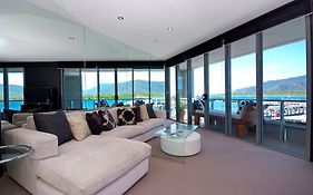 301 Harbour View